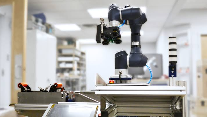 Why an Automatic Case Erector Is Becoming a Core Element of Modern Packaging Automation